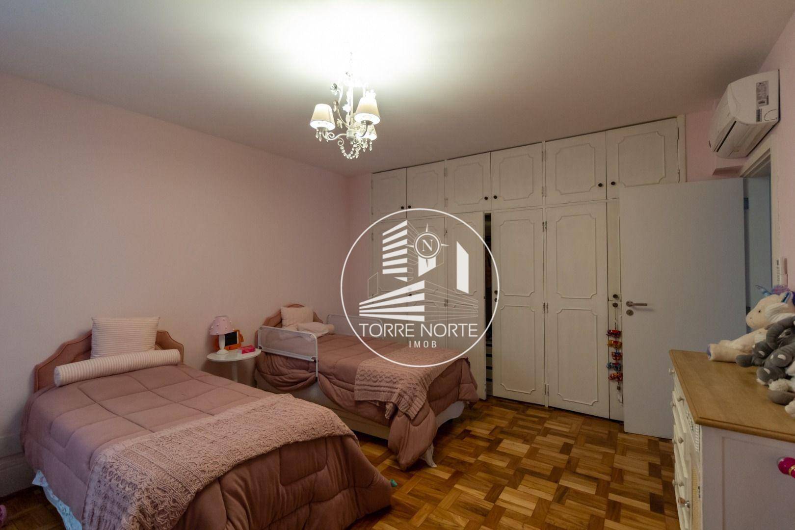 Apartamento à venda com 2 quartos, 240m² - Foto 8