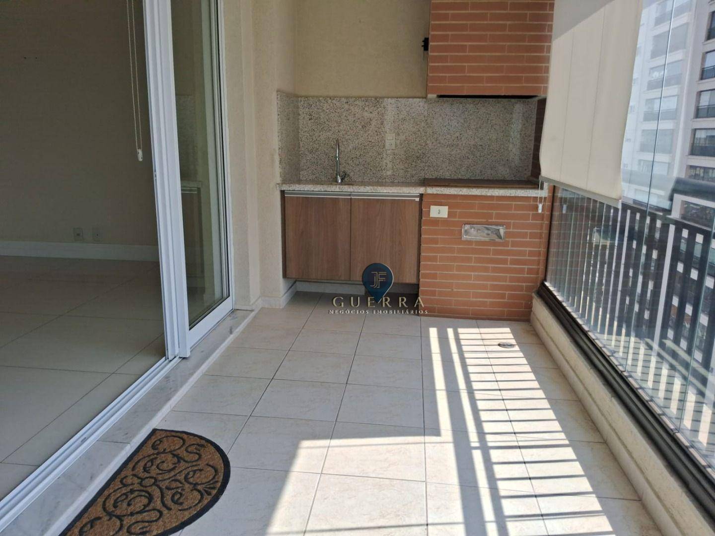 Apartamento à venda com 3 quartos, 96m² - Foto 2