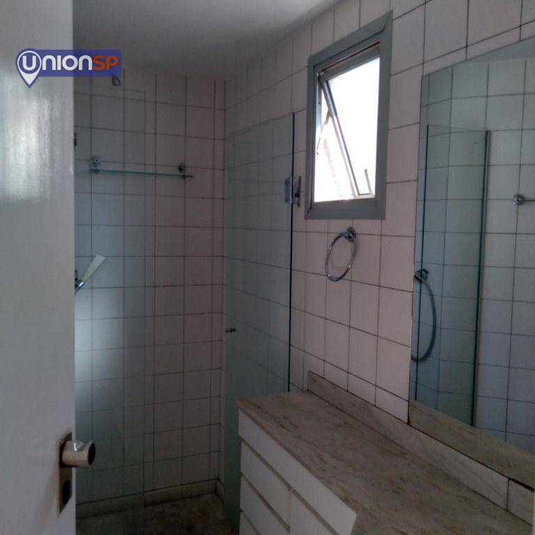 Apartamento à venda com 2 quartos, 77m² - Foto 11