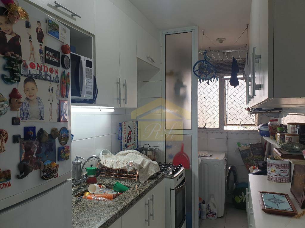 Apartamento à venda com 3 quartos, 61m² - Foto 5