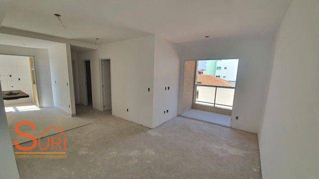 Apartamento à venda com 2 quartos, 63m² - Foto 8