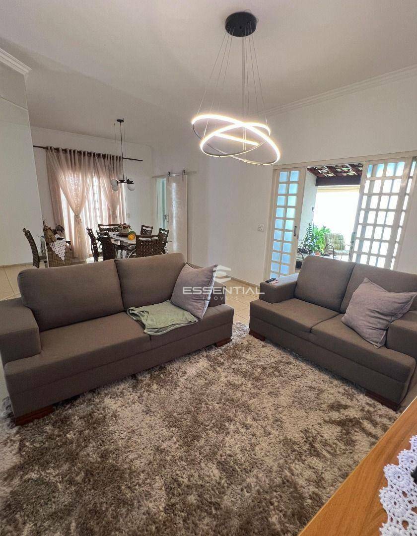 Sobrado à venda com 4 quartos, 220m² - Foto 24