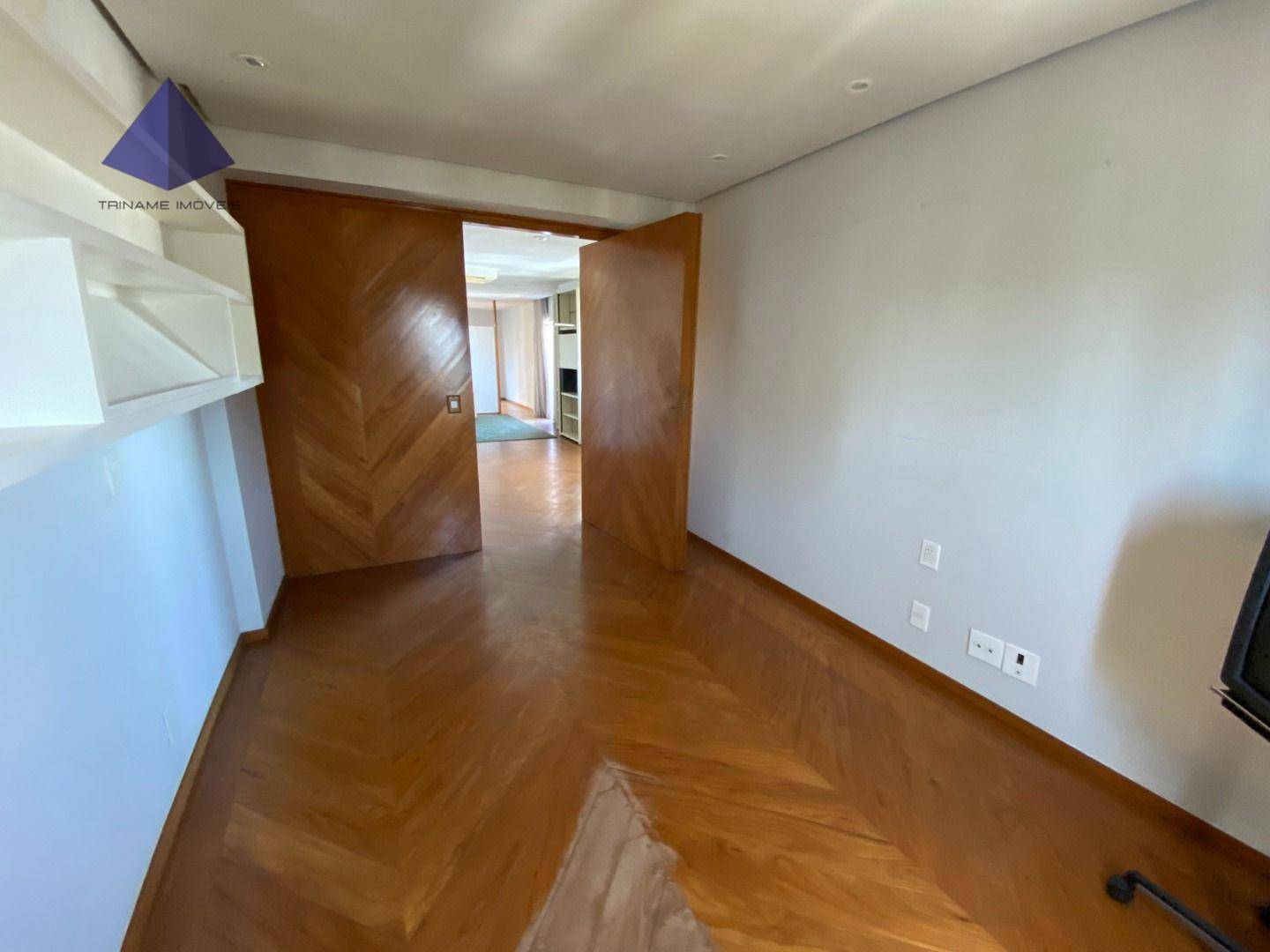 Apartamento à venda com 4 quartos, 274m² - Foto 10