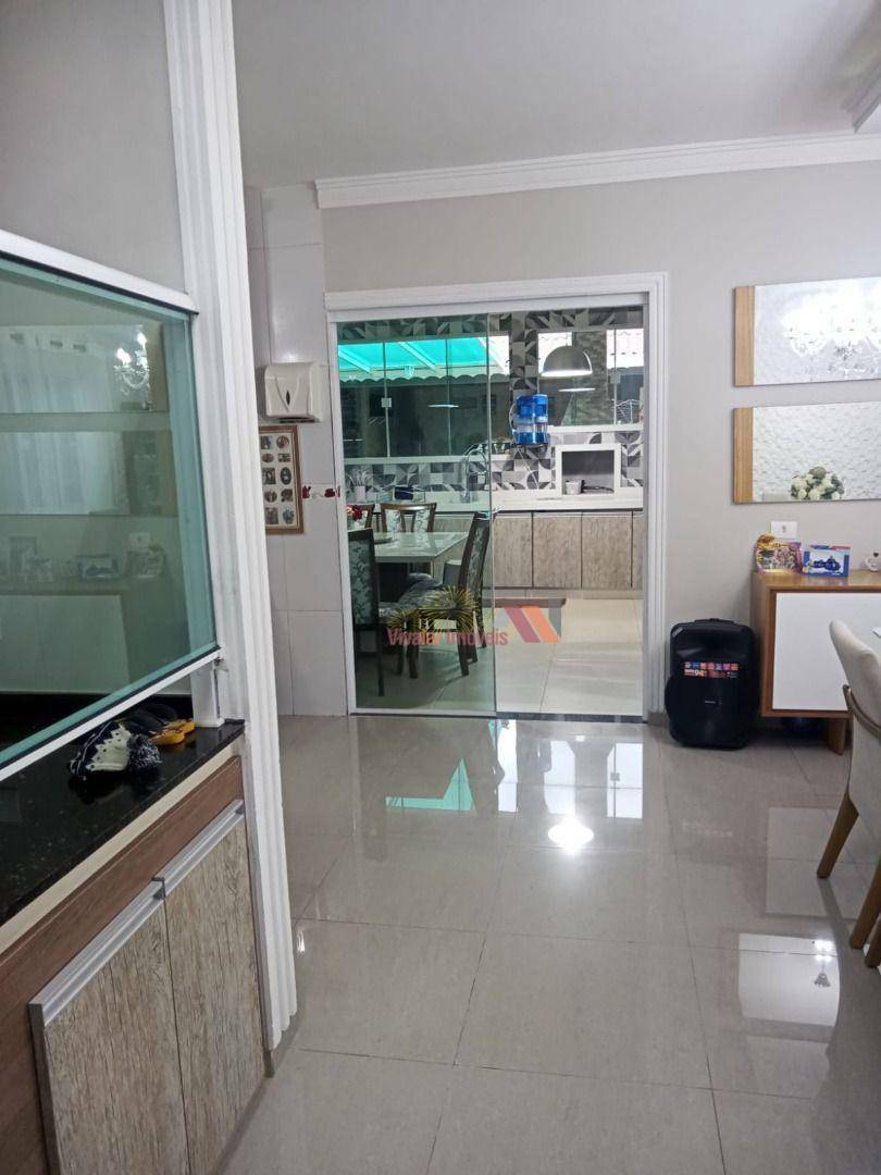 Sobrado à venda com 4 quartos, 281m² - Foto 9