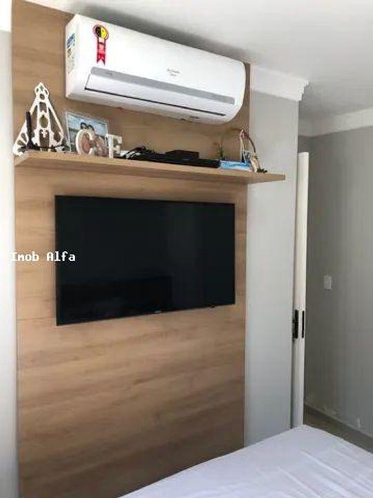 Apartamento à venda com 2 quartos, 75m² - Foto 9