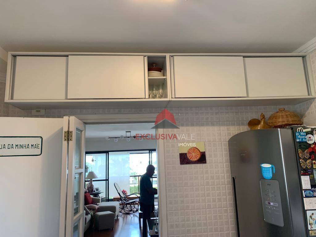 Apartamento à venda com 4 quartos, 127m² - Foto 8