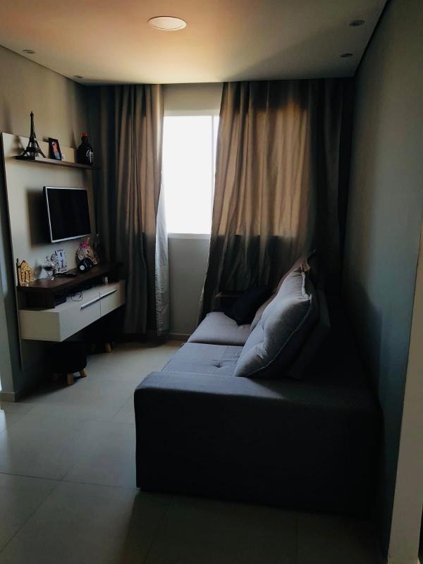 Apartamento à venda com 2 quartos, 60m² - Foto 2