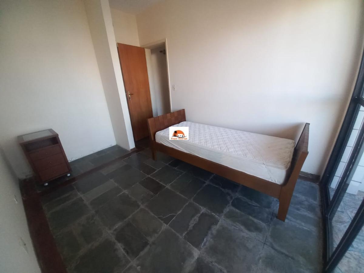 Cobertura à venda com 3 quartos, 300m² - Foto 3