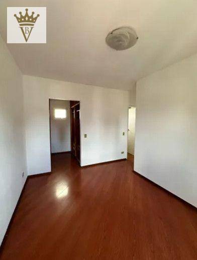 Apartamento para alugar com 3 quartos, 94m² - Foto 3