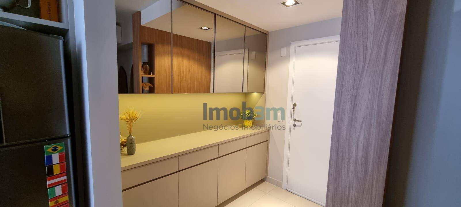 Apartamento à venda com 2 quartos, 60m² - Foto 7