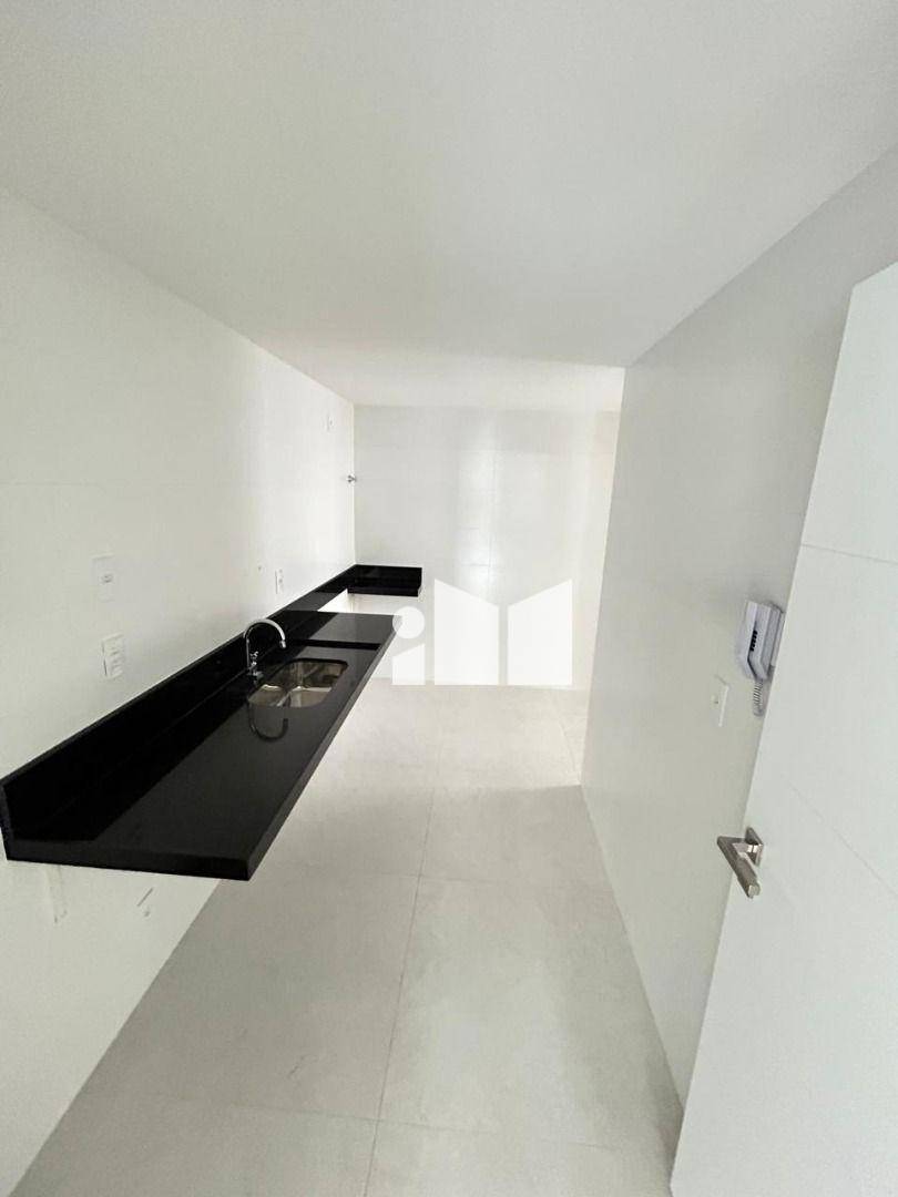 Apartamento à venda com 3 quartos, 100m² - Foto 8