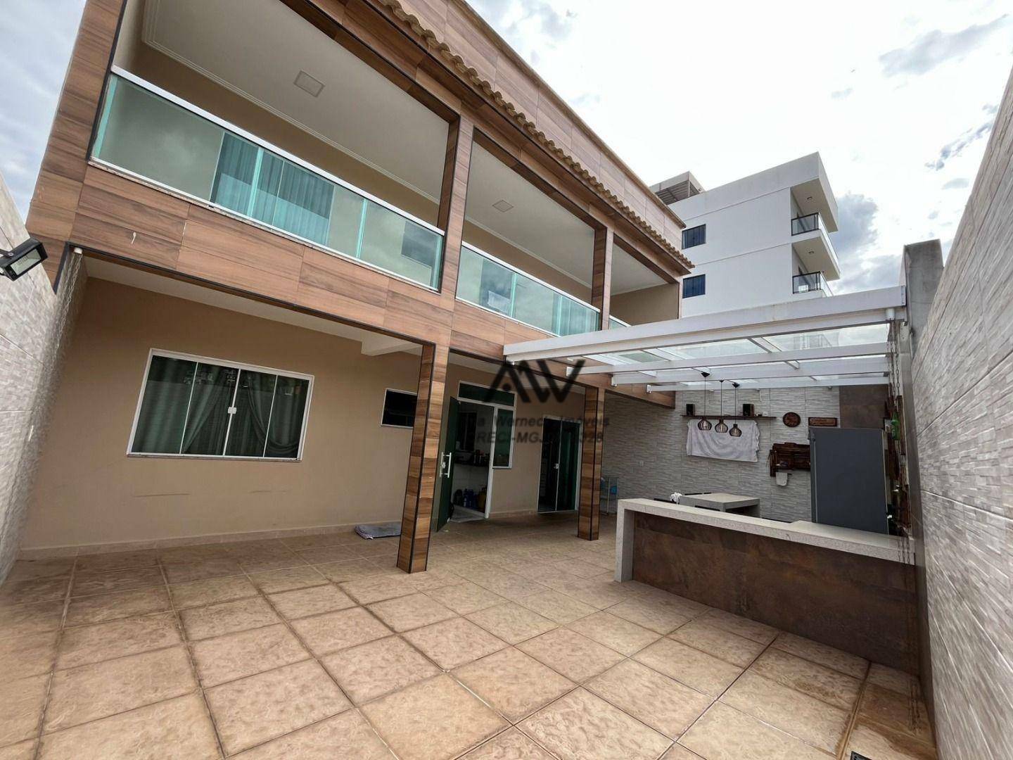 Casa à venda com 4 quartos, 344m² - Foto 11