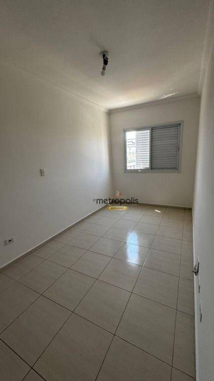 Apartamento à venda com 3 quartos, 81m² - Foto 2