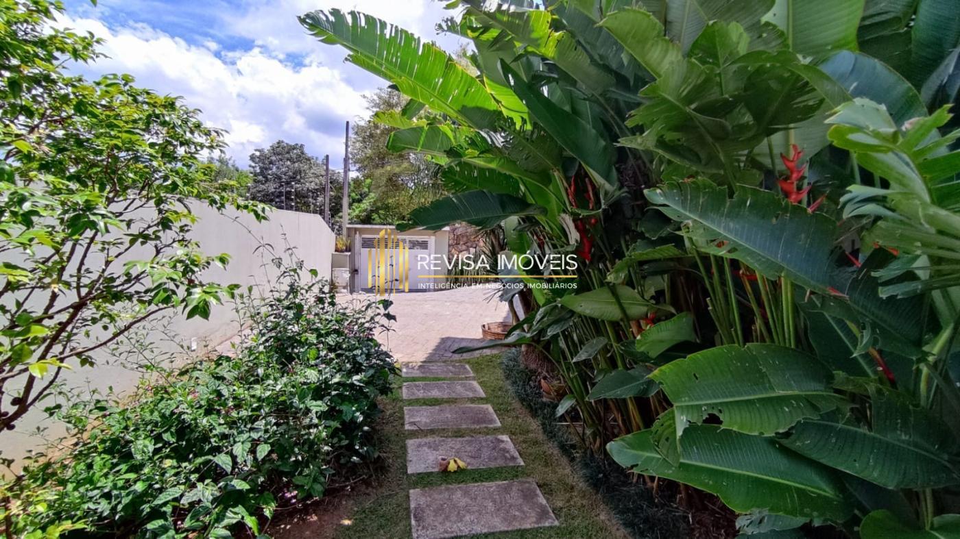 Casa para alugar com 4 quartos, 230m² - Foto 32