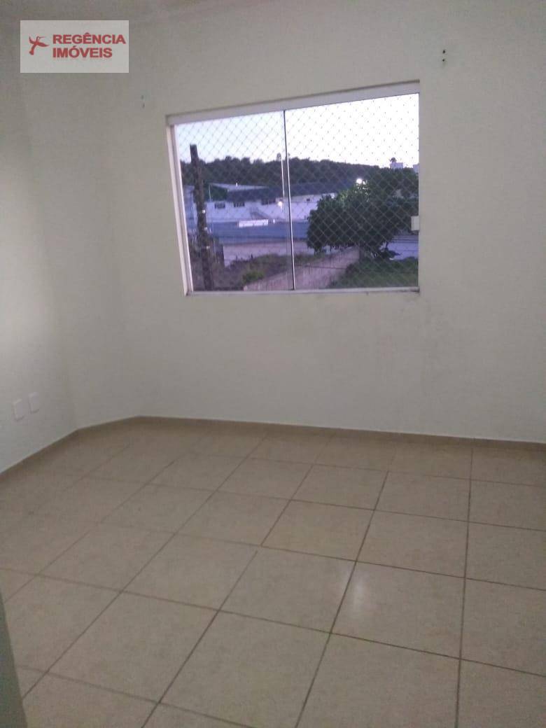 Apartamento à venda com 3 quartos, 116m² - Foto 8