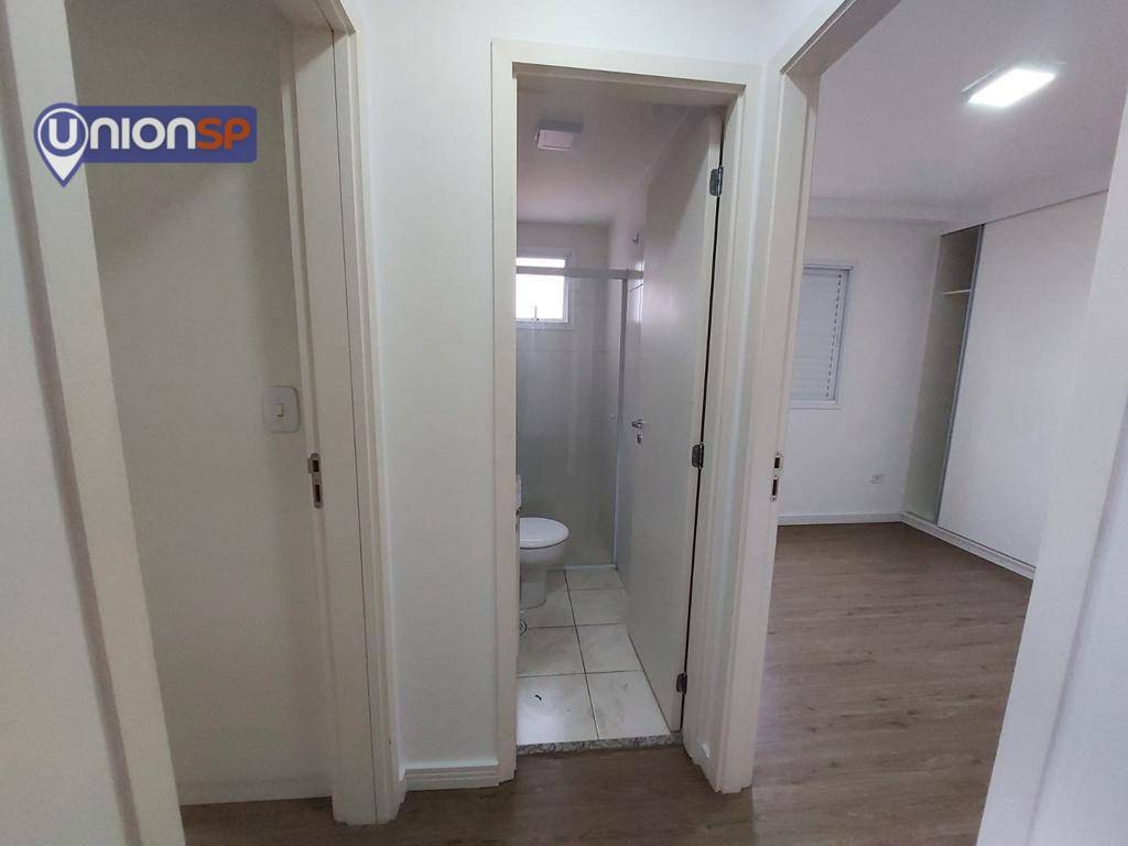 Apartamento à venda com 2 quartos, 62m² - Foto 14