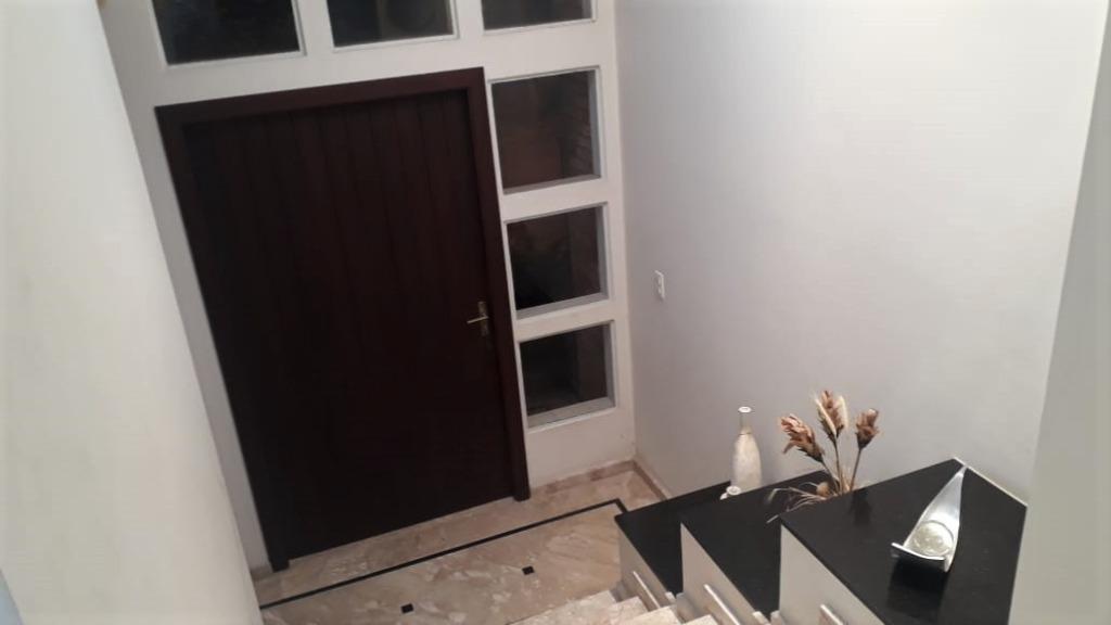 Casa de Condomínio à venda com 3 quartos, 200m² - Foto 3