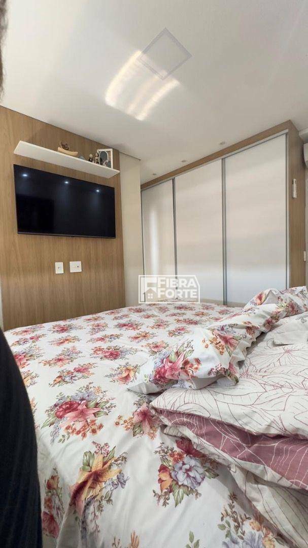 Apartamento à venda com 2 quartos, 75m² - Foto 14