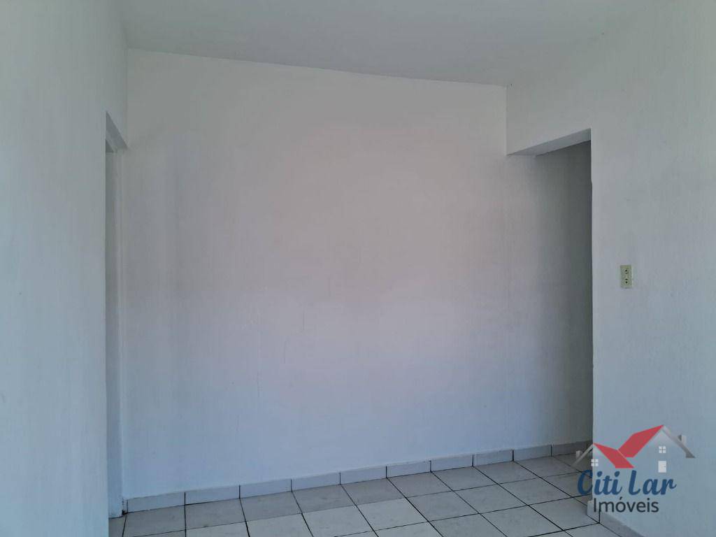 Casa para alugar com 1 quarto, 38m² - Foto 14