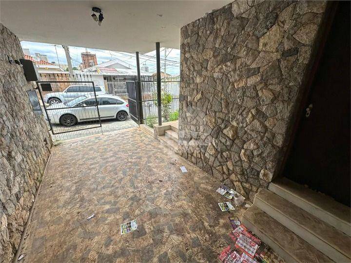 Casa para alugar com 3 quartos, 190m² - Foto 15