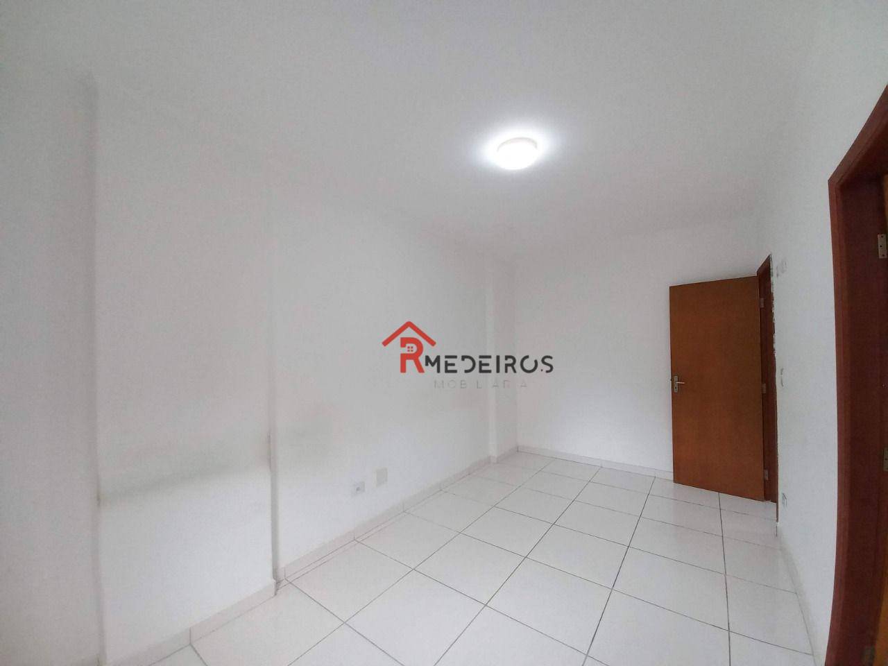 Apartamento à venda com 3 quartos, 113m² - Foto 14