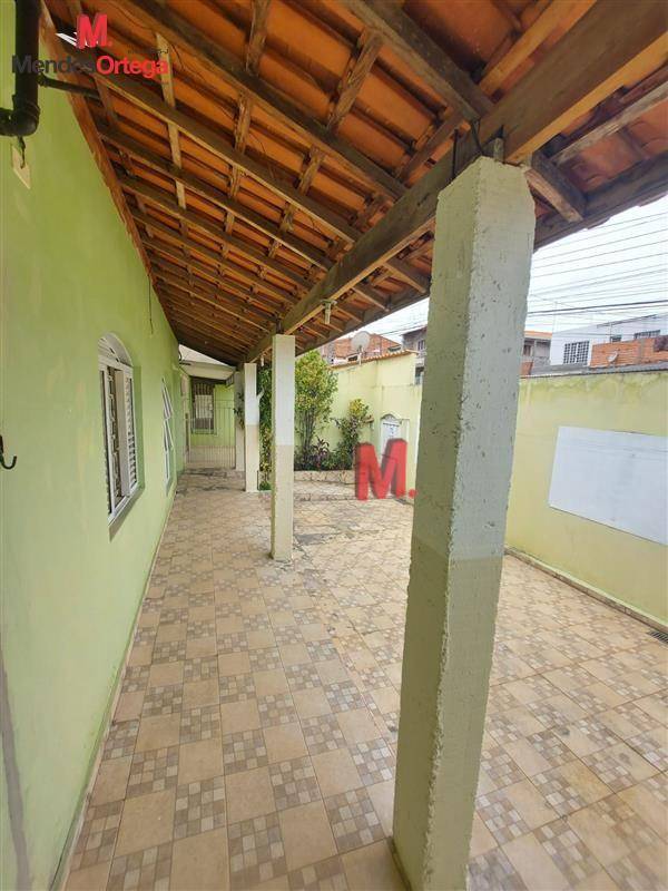 Casa à venda com 2 quartos, 131m² - Foto 5