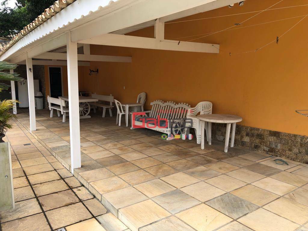 Casa de Condomínio à venda com 4 quartos, 230m² - Foto 20