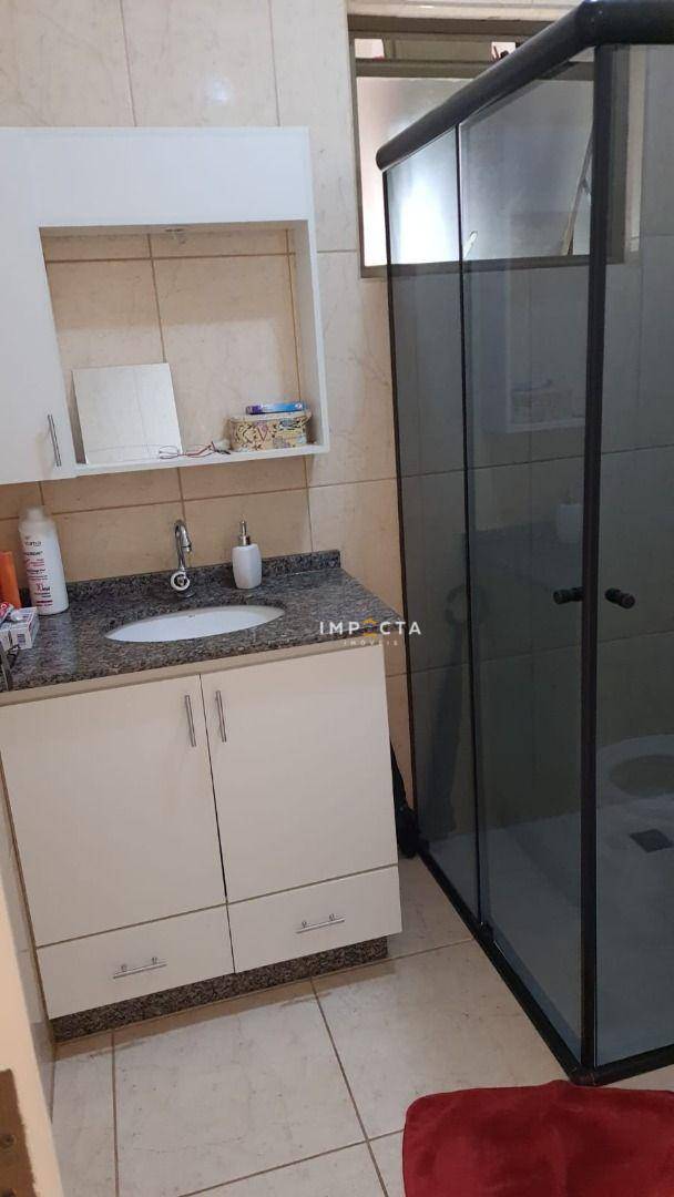 Apartamento à venda com 2 quartos, 68m² - Foto 5