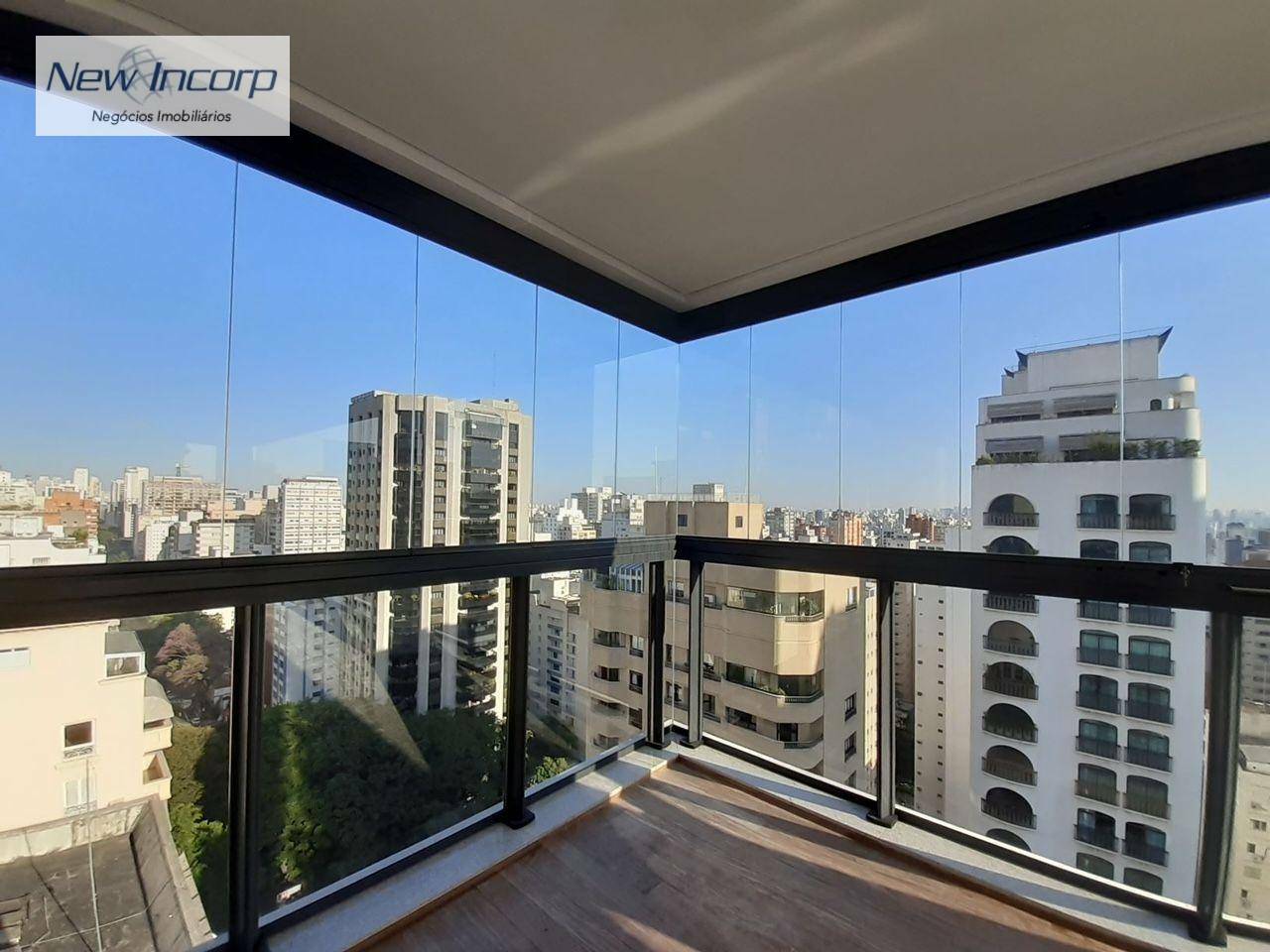 Apartamento à venda com 3 quartos, 205m² - Foto 3