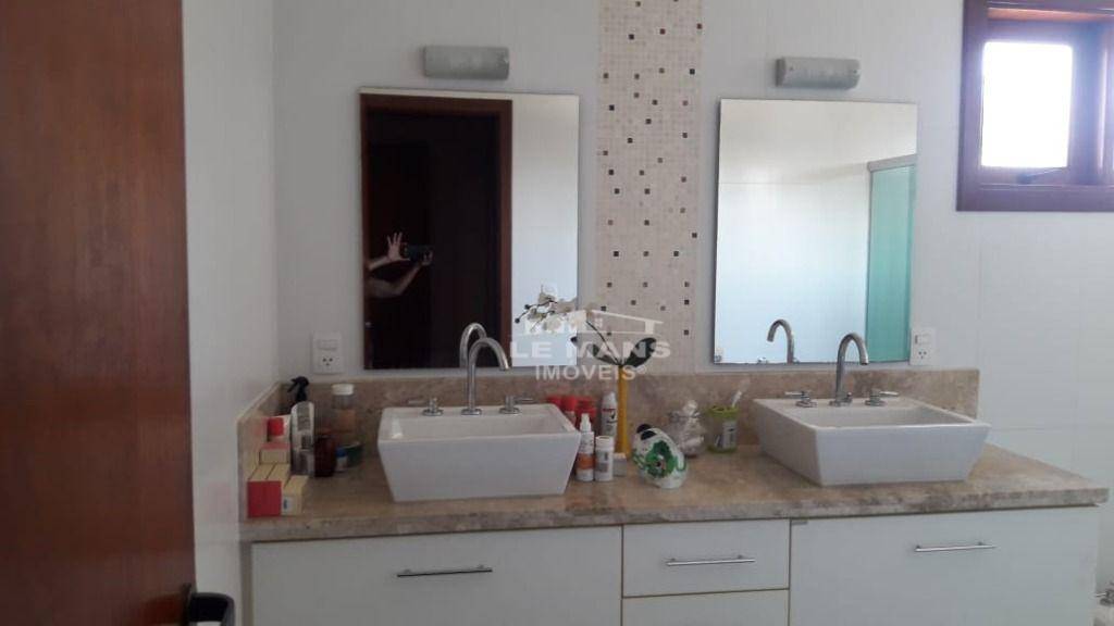 Casa de Condomínio à venda com 3 quartos, 270m² - Foto 16