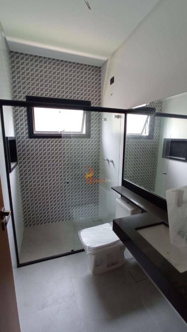 Casa de Condomínio à venda com 4 quartos, 235m² - Foto 23