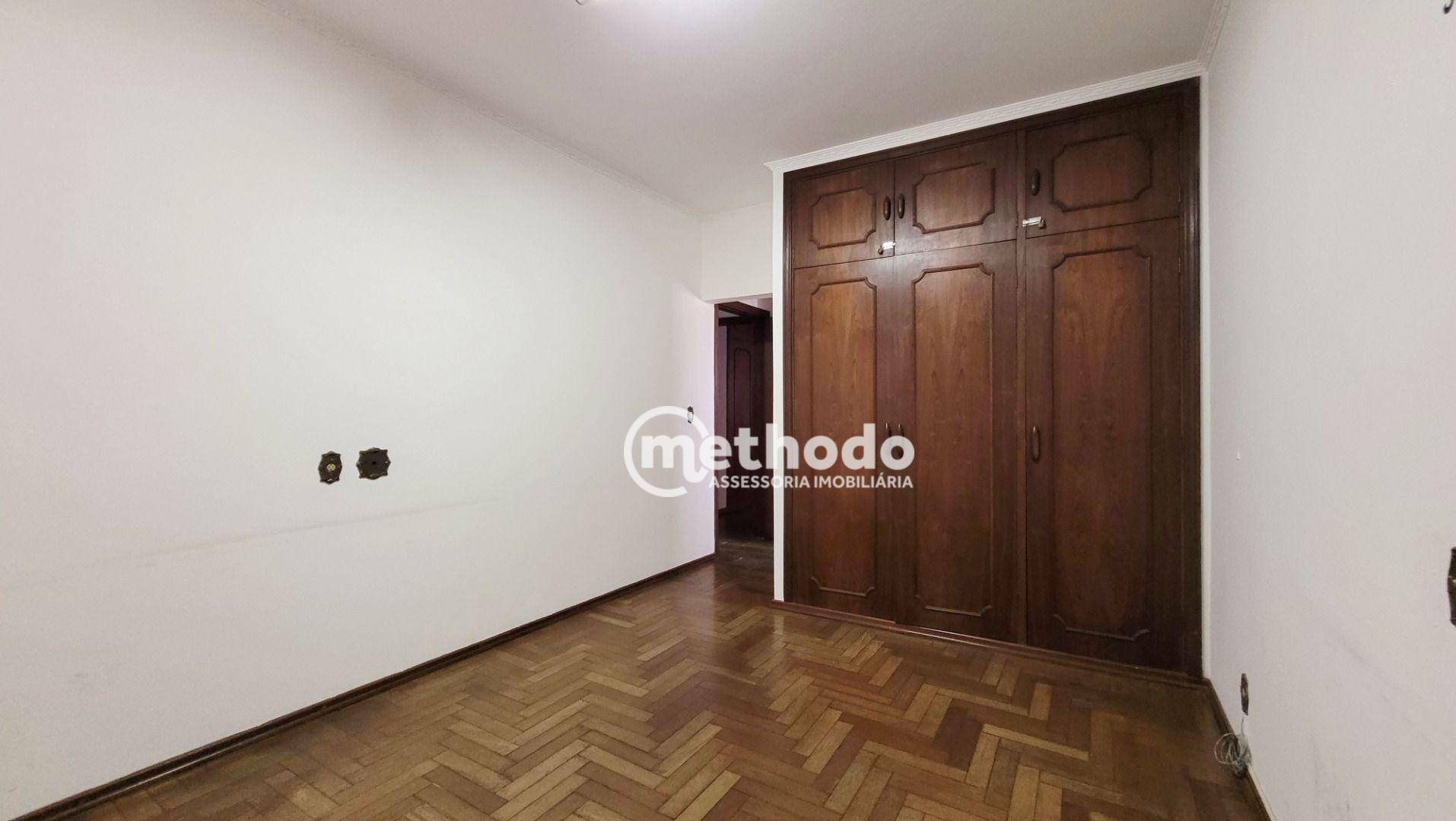 Casa à venda com 4 quartos, 269m² - Foto 25