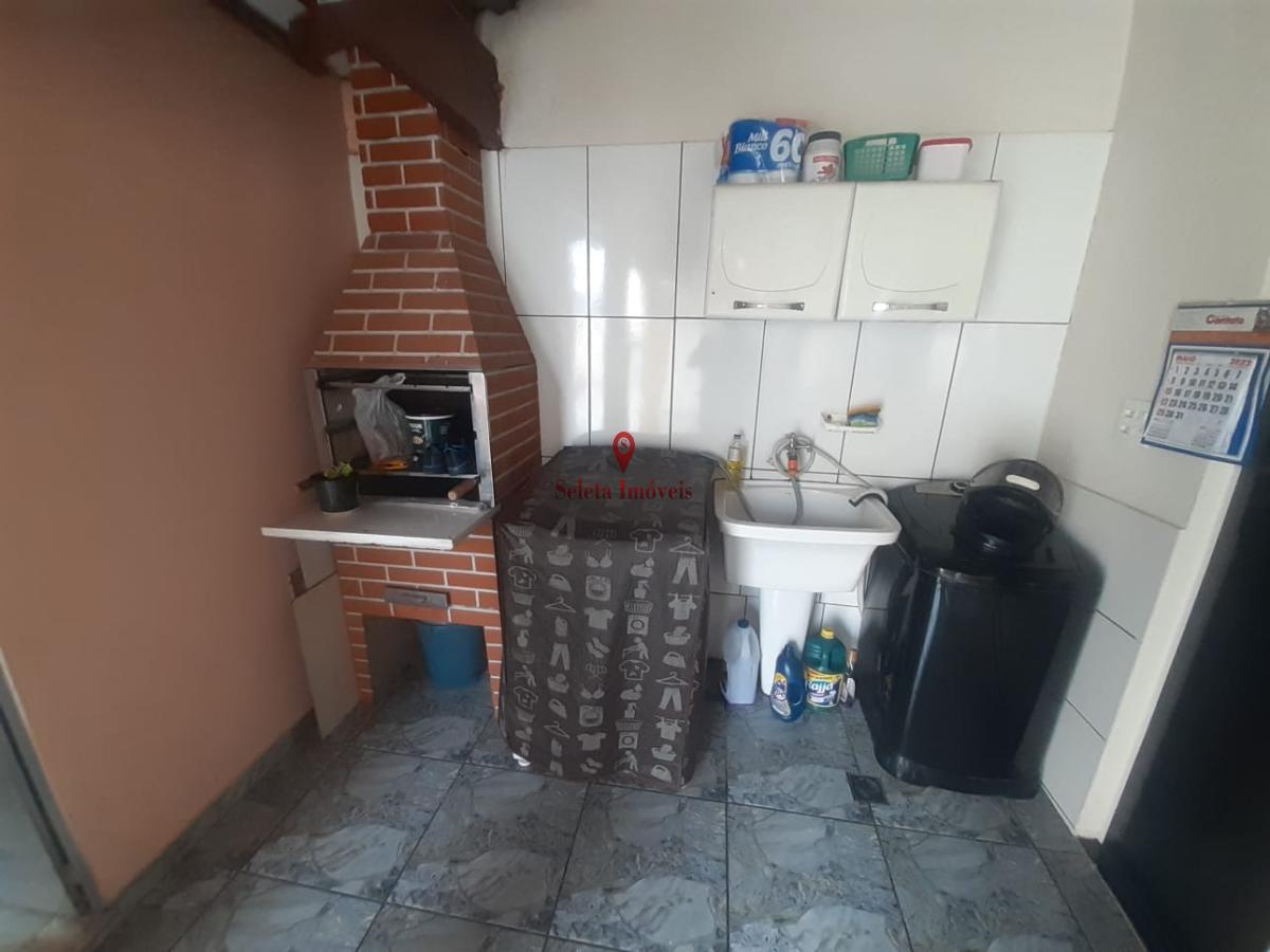 Casa à venda com 3 quartos, 180m² - Foto 18