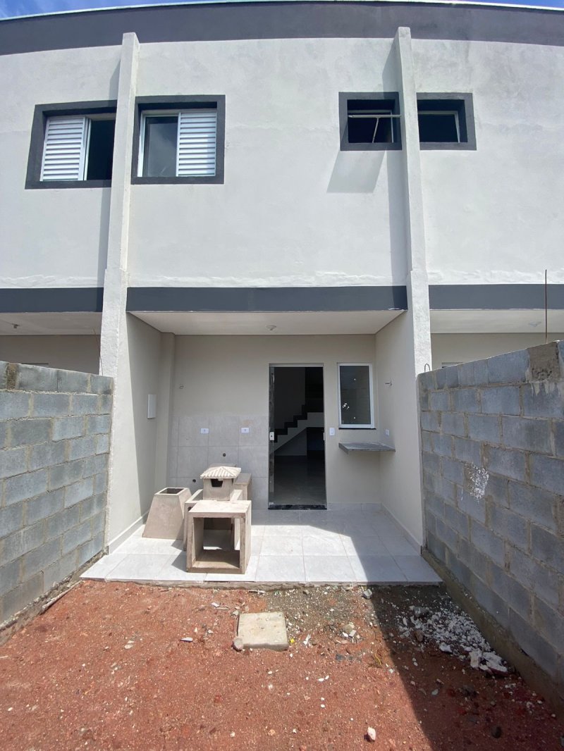 Sobrado à venda com 2 quartos, 70m² - Foto 12