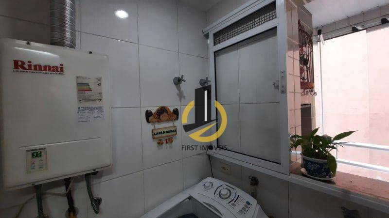 Apartamento à venda com 2 quartos, 70m² - Foto 11