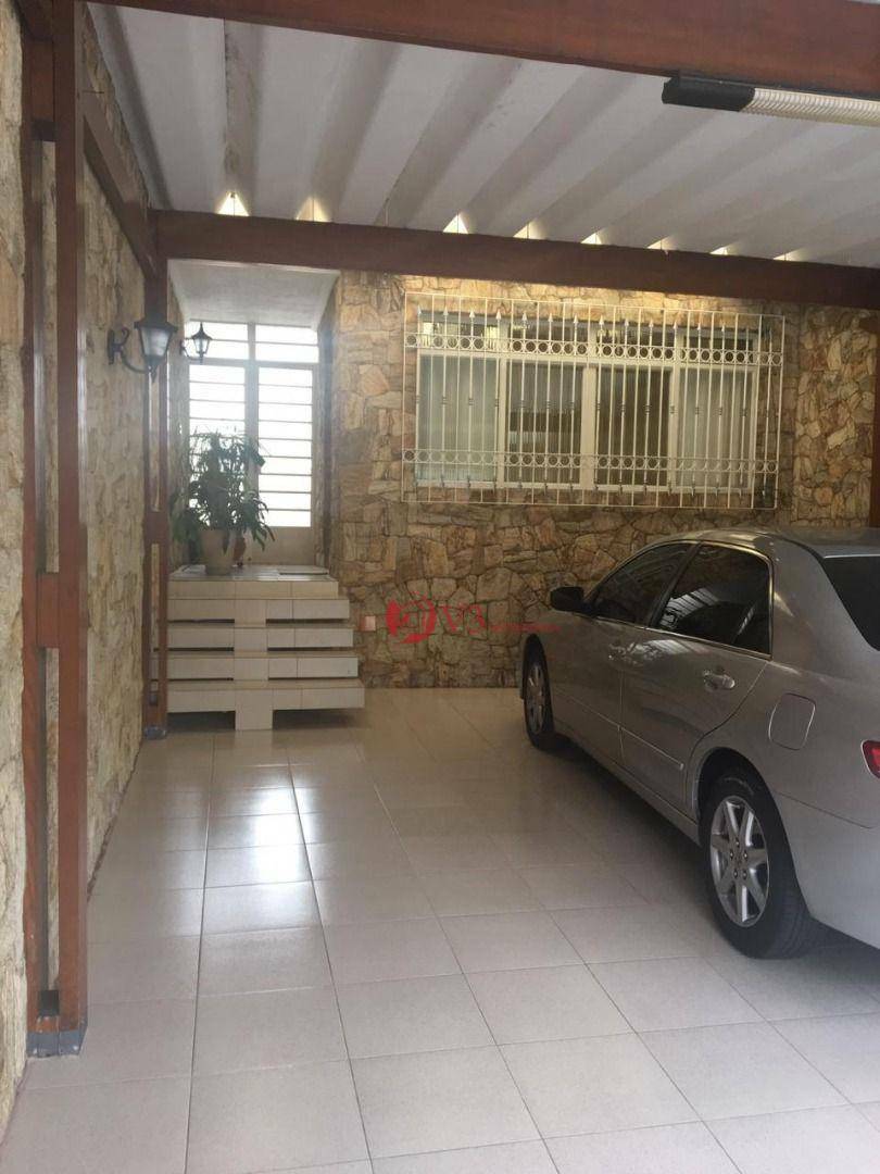 Sobrado à venda com 4 quartos, 300m² - Foto 16