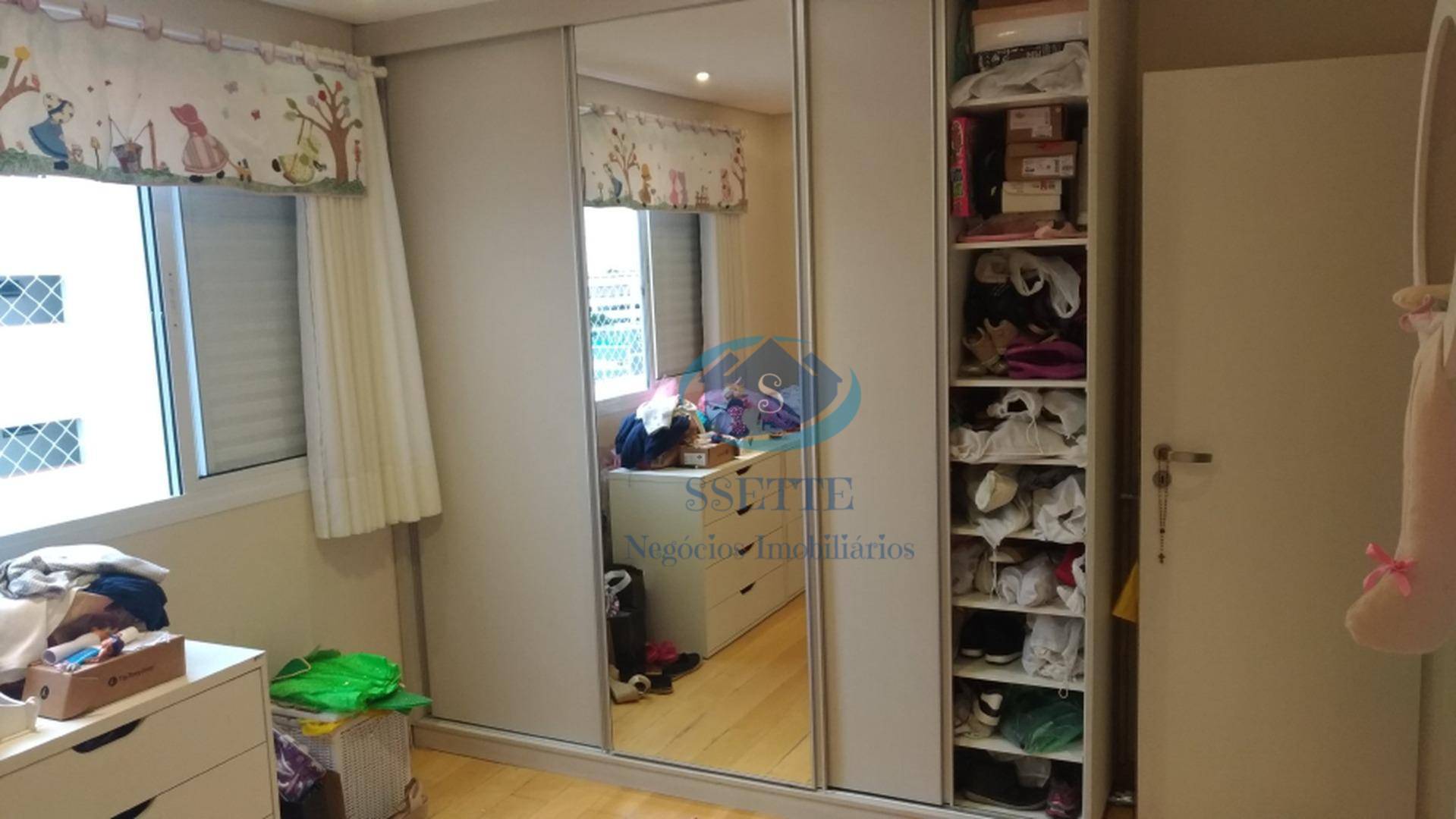 Apartamento à venda com 2 quartos, 80m² - Foto 13