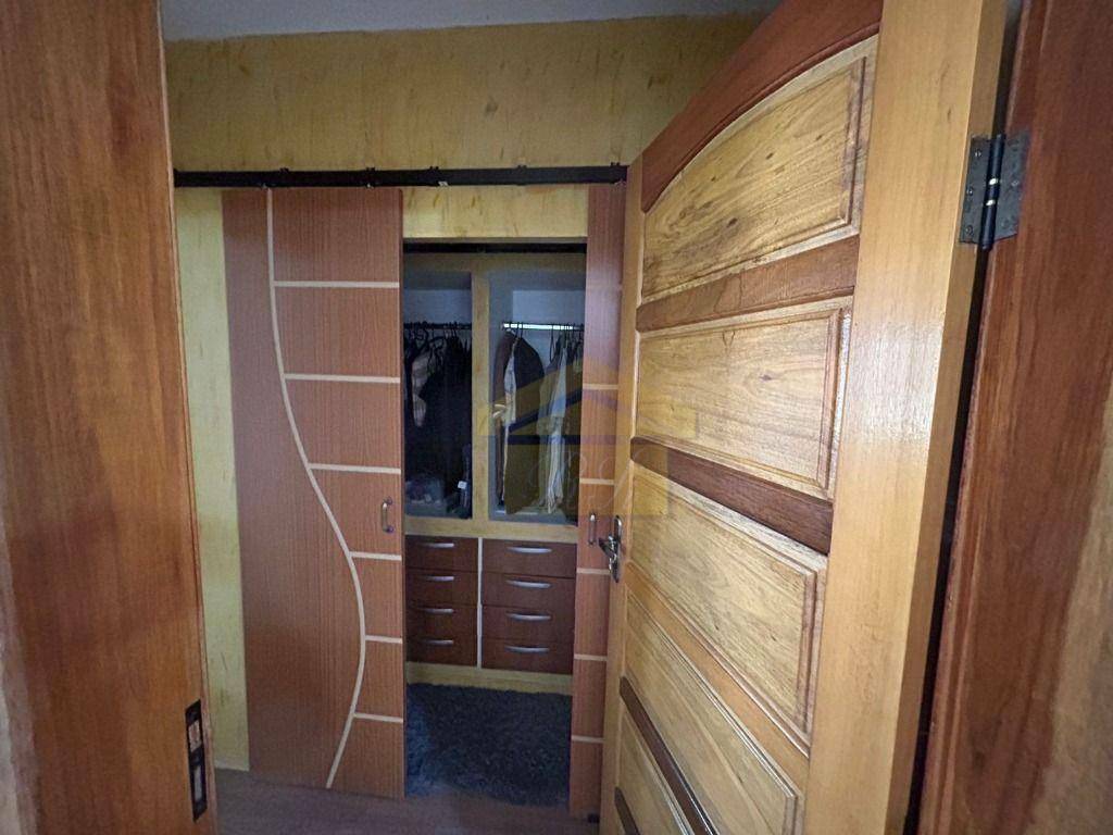 Sobrado à venda com 3 quartos, 300m² - Foto 23