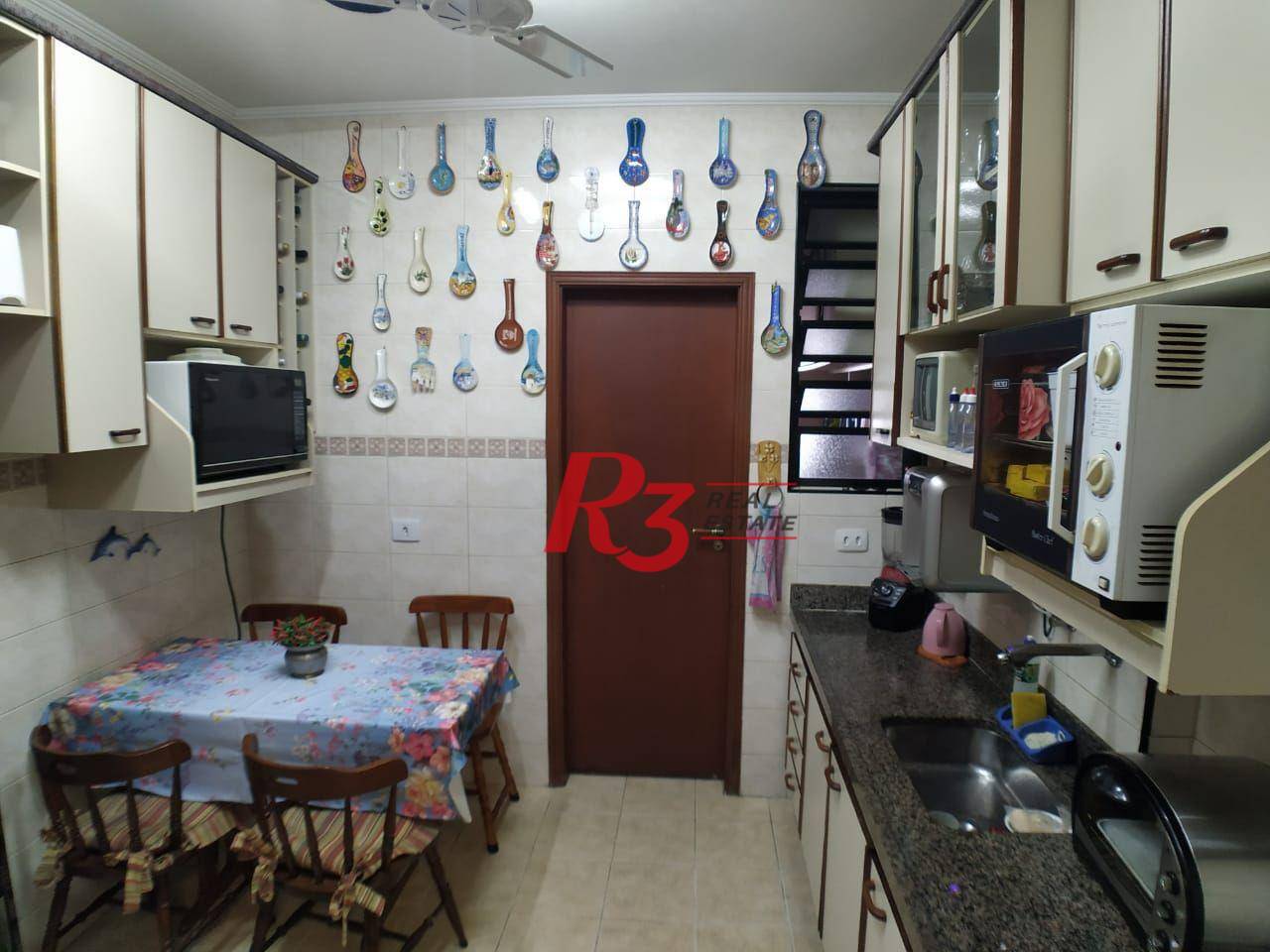 Apartamento à venda com 2 quartos, 78m² - Foto 4