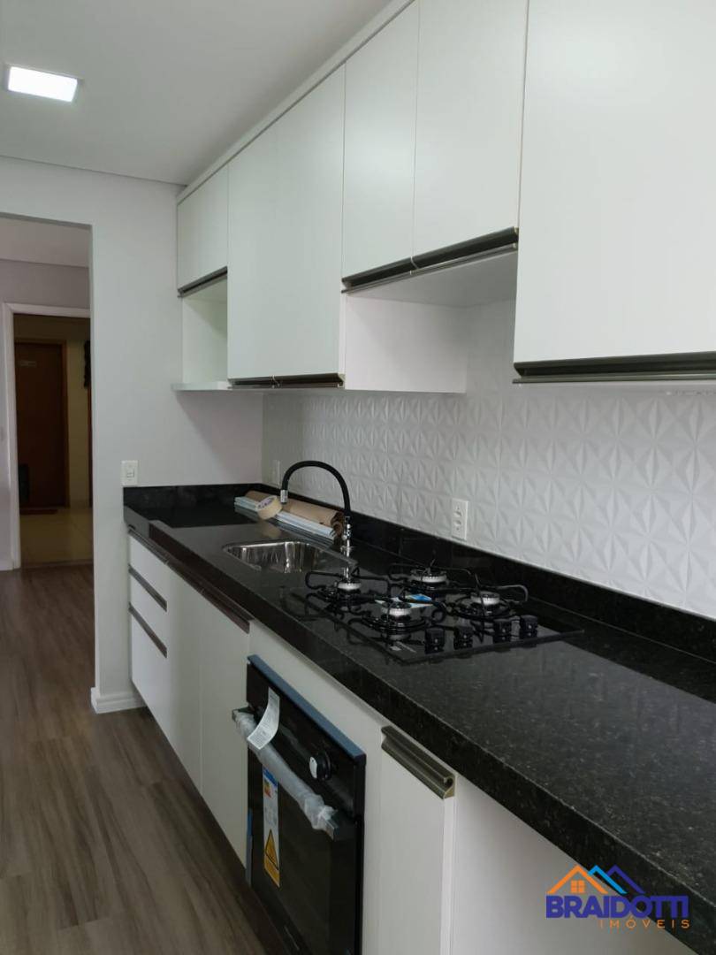 Apartamento à venda com 2 quartos, 55m² - Foto 7