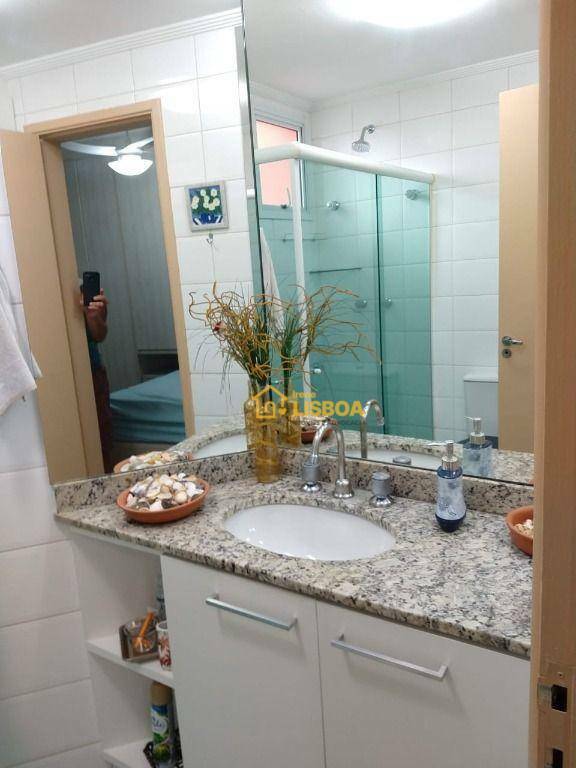 Apartamento para alugar com 3 quartos, 82m² - Foto 9