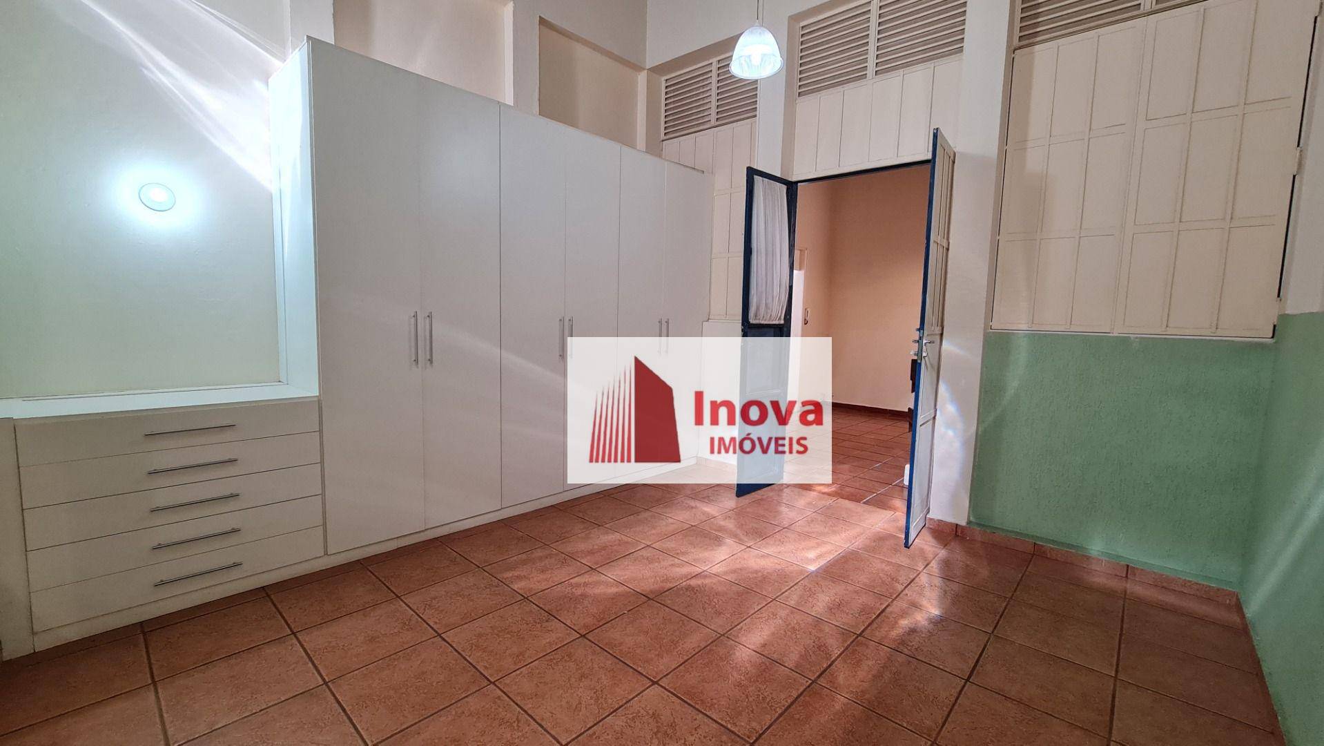 Casa à venda com 4 quartos, 344m² - Foto 15