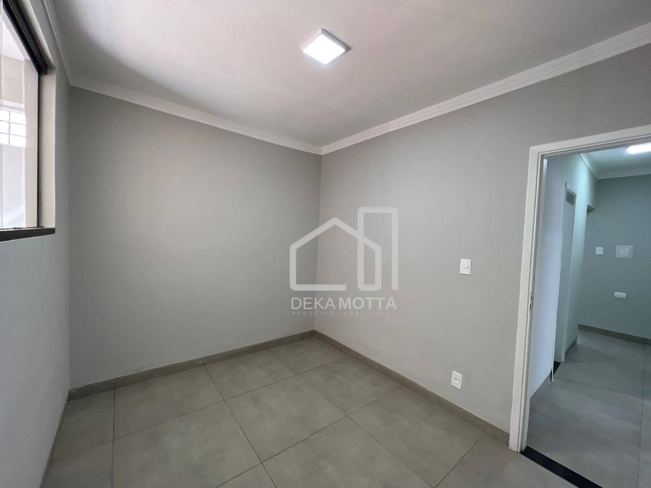 Casa à venda com 3 quartos, 200m² - Foto 7