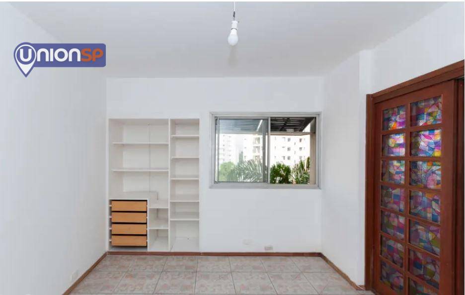 Apartamento à venda com 3 quartos, 94m² - Foto 3