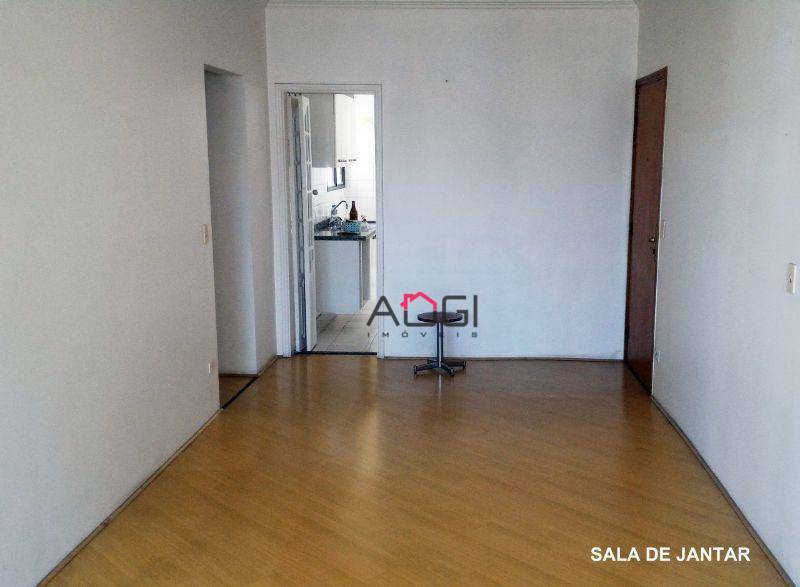 Apartamento à venda com 3 quartos, 101m² - Foto 6