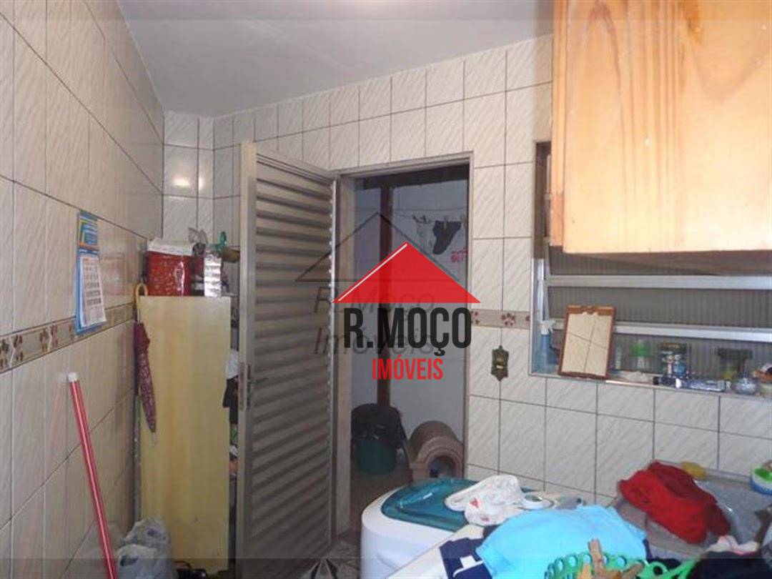 Sobrado à venda com 2 quartos, 134m² - Foto 9