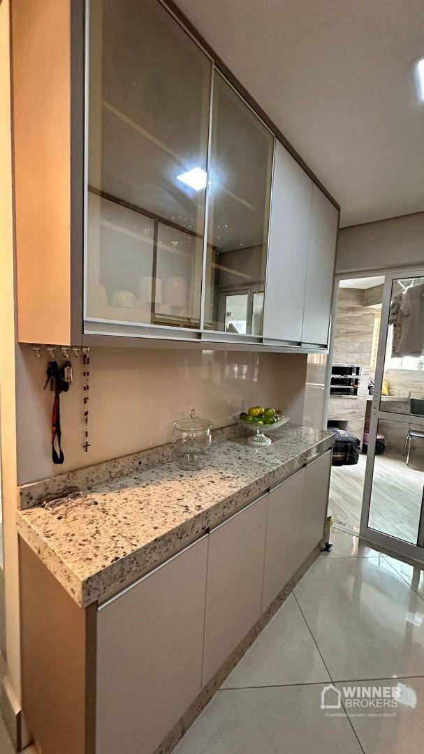 Apartamento à venda com 2 quartos, 70m² - Foto 20