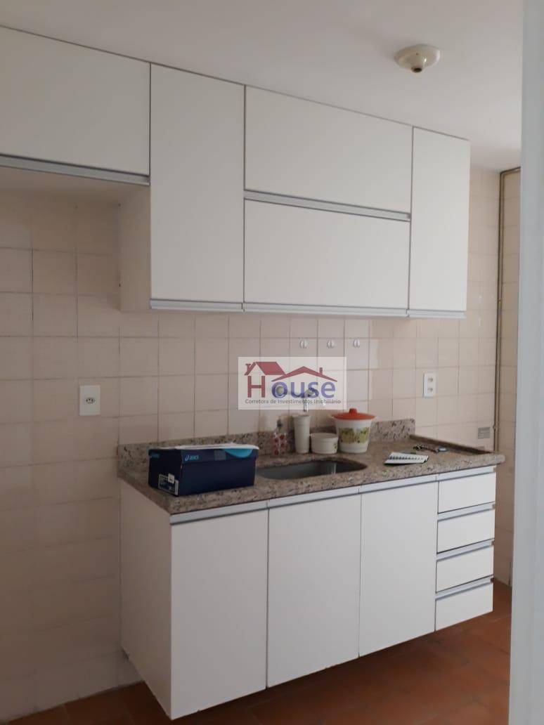 Apartamento à venda com 2 quartos, 60m² - Foto 6