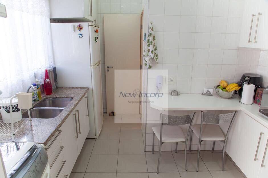 Apartamento à venda com 3 quartos, 105m² - Foto 17