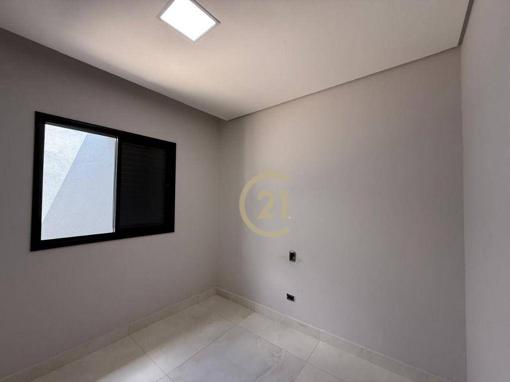 Casa à venda com 3 quartos, 84m² - Foto 11